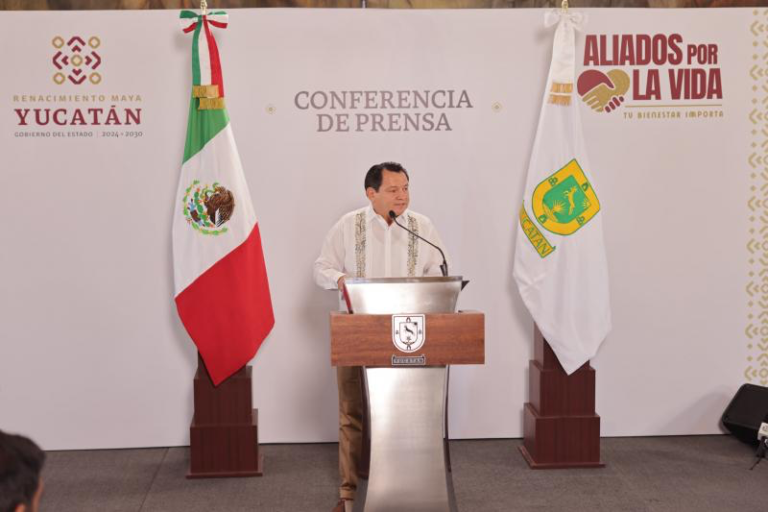 Anuncian construcción de viviendas en los puertos de Yucatán