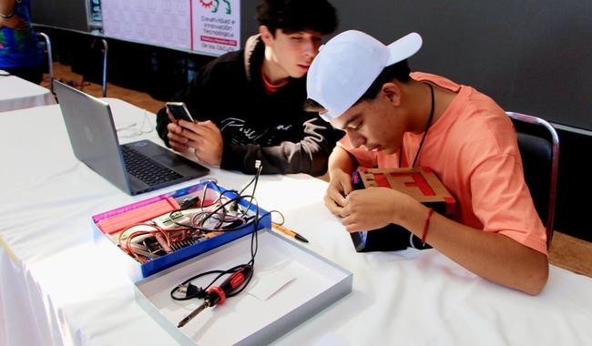 Educación tecnológica y científica, eje de la transformación educativa nacional: Mario Delgado