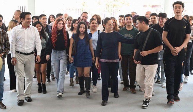 Presidenta hace realidad el derecho a la educación: inaugura nuevo plantel de la Universidad Nacional Rosario Castellanos en Chalco