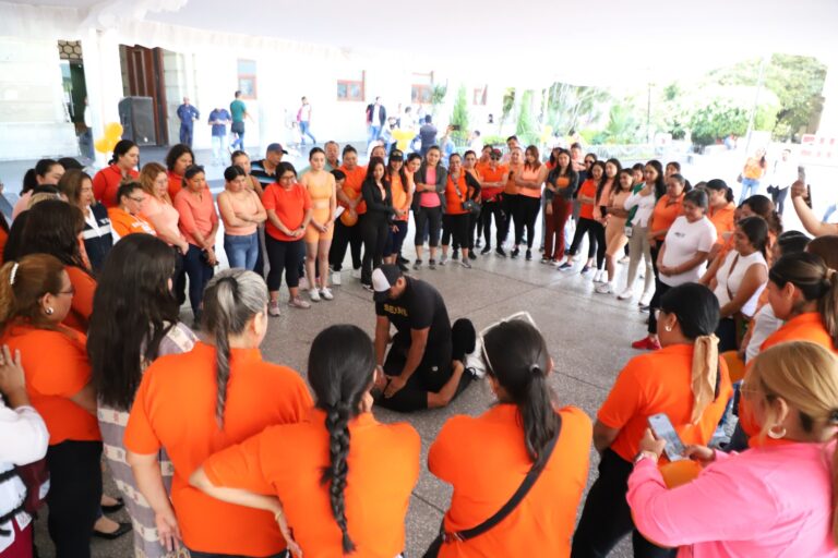 Gobierno de Evelyn Salgado promueve acciones de autocuidado con el taller “Modo Guerrer@”