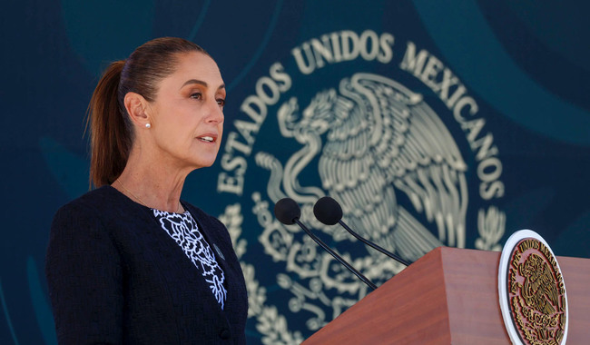 Reafirmamos el compromiso de servir al pueblo y proteger la soberanía nacional: Presidenta en 111 Aniversario de la Fuerza Aérea Mexicana