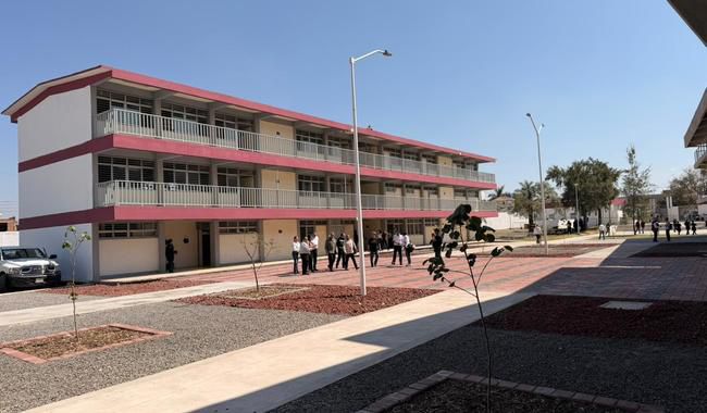 Mario Delgado anuncia que en abril estudiantes de bachillerato recibirán la beca correspondiente a primeros 2 bimestres del año