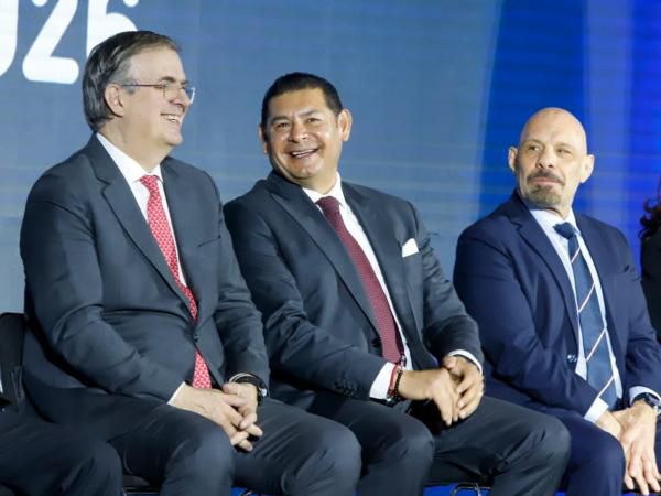 Juntos, Gobierno Federal y Estatal fortalecen industria textil con seguridad y promoción