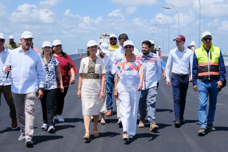 Supervisan Claudia Sheinbaum y Mara Lezama avances finales del puente Nichupté en Cancún