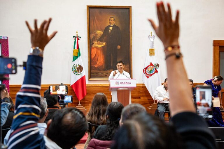 OAXACA CUENTA CON EL CARIÑO Y TRABAJO DE SU PRESIDENTA: SALOMÓN JARA CRUZ
