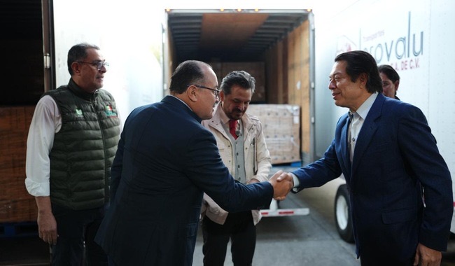 Educación e IMSS reciben donación de casi 4 millones de cepillos dentales para fortalecer la salud bucal en primarias