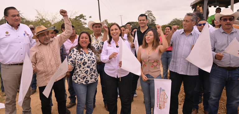Cumple Rocío Nahle con construcción de 18 km de carretera Hidalgotitlán–Uxpanapa