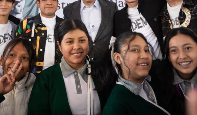 Convoca Mario Delgado a estudiantes de tercer año de secundaria a registrarse en Mi derecho mi lugar del Bachillerato Nacional