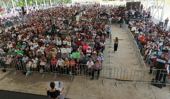 Supervisa Presidenta Claudia Sheinbaum Centro de Salud Tenango de Doria del IMSS Bienestar en Hidalgo; hay 80% de abasto en medicamentos