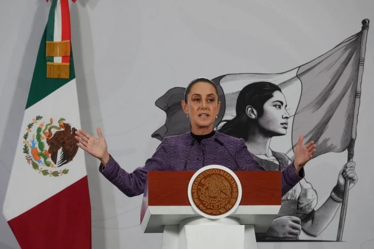 BlackRock mantiene interés en seguir invirtiendo en México, dice Sheinbaum tras reunión con Fink