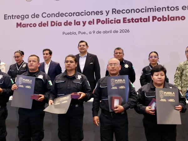 Gobierno de Puebla reconoce y dignifica valor policial
