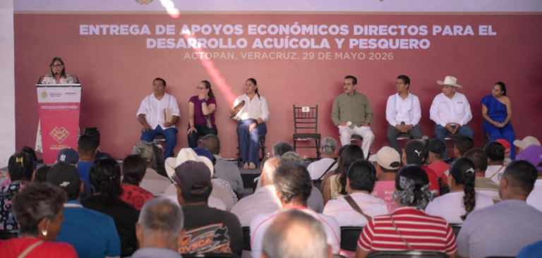 Rocío Nahle destina 2.86 mdp para apoyar a pescadores de la región de Actopan
