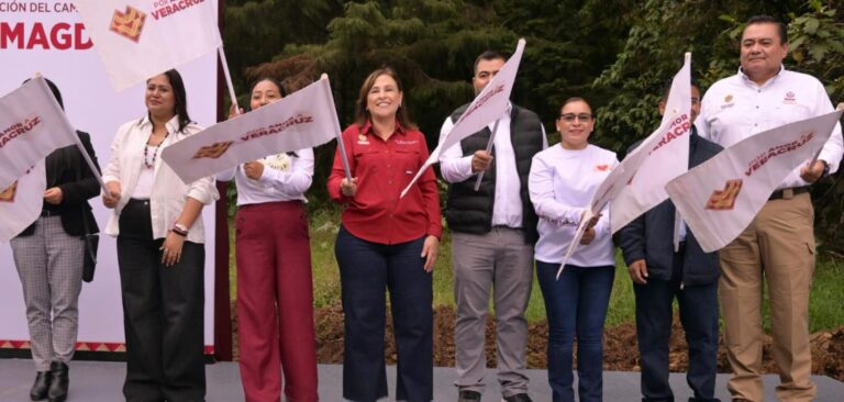 Inicia Gobierno del Estado pavimentación del camino Magdalena–Tequila en la Sierra de Zongolica
