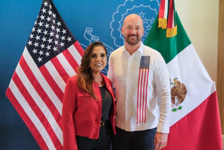 Cónsul de EU, Justen A. Thomas reconoce avances de Mara Lezama en seguridad y combate a la corrupción en Quintana Roo