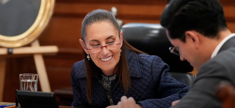 La Presidenta Sheinbaum sostiene llamada cordial con Trump: acuerdan continuar diálogo en seguridad y comercio