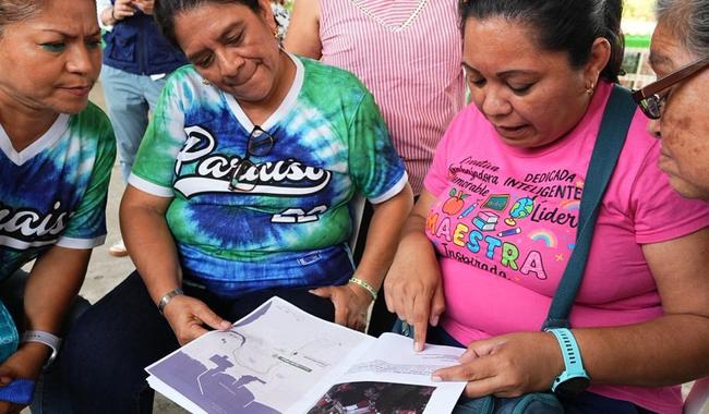 Acuerdan Mario Delgado y comunidades escolares reubicación de dos escuelas en Tabasco, en beneficio de más de 400 estudiantes
