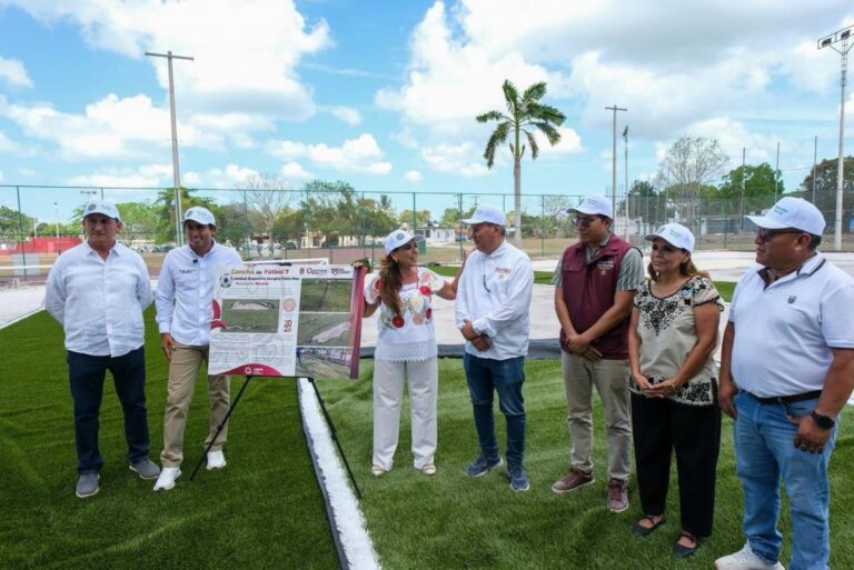 Con el proyecto “Mundial Social 2026”, Mara Lezama impulsa nuevos espacios para que ruede el balón en Bacalar
