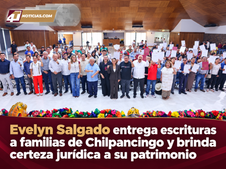Evelyn Salgado entrega escrituras a familias de Chilpancingo y brinda certeza jurídica a su patrimonio